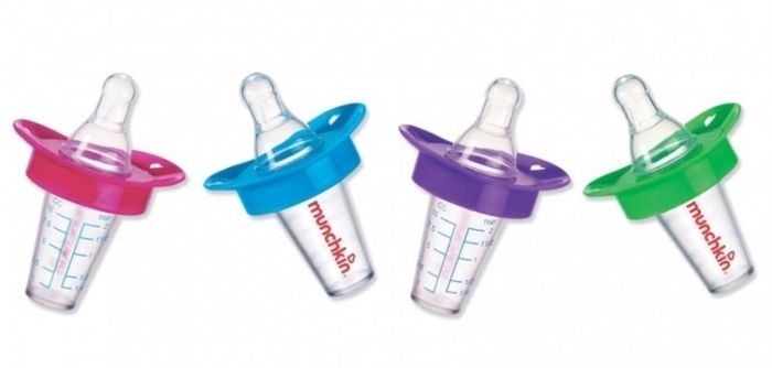 Hình ảnh thực tế ty uống thuốc Munchkin 12501