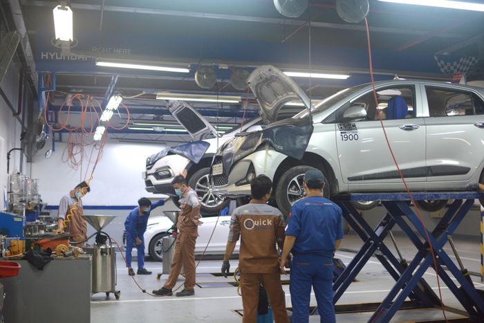 Hình ảnh xưởng dịch vụ Hyundai Trường Chinh