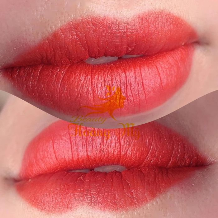 Học viên thực hành kỹ thuật chuyên sâu tại Beauty Hoàng Mỹ