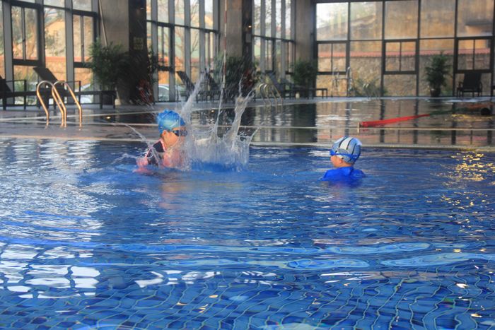 Hình ảnh lớp học bơi chất lượng cao tại Pool Plus