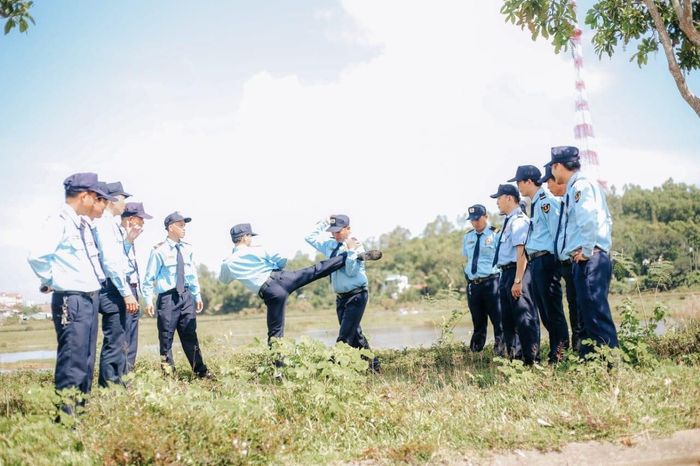 Hình ảnh đội ngũ bảo vệ chuyên nghiệp của Sài Gòn Security