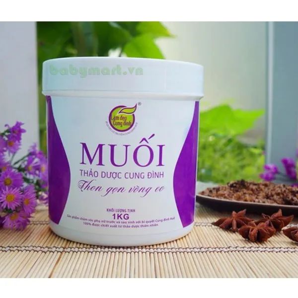 Hình ảnh thực tế muối thảo dược Cung Đình - Tinh hoa làm đẹp từ cung đình Huế
