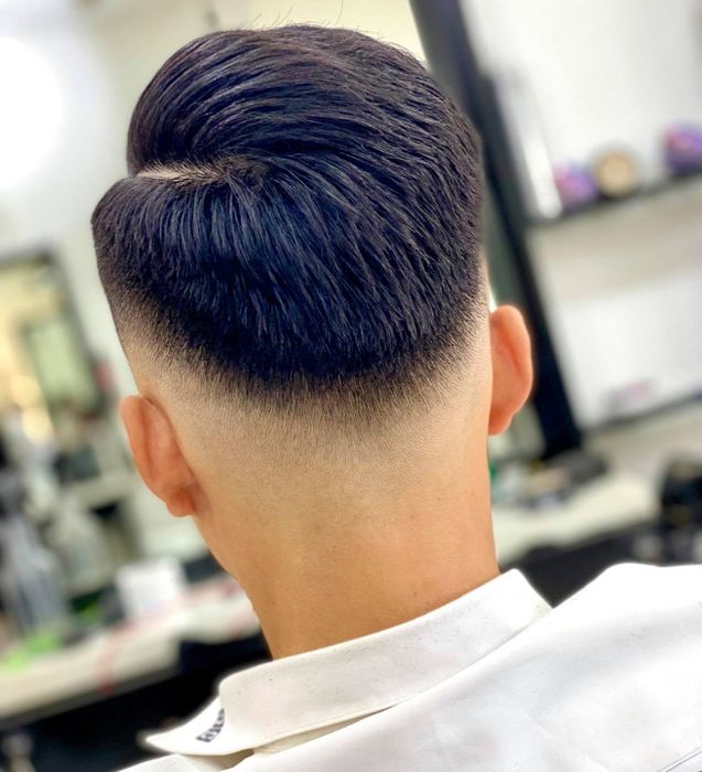 Nghệ thuật tạo kiểu tóc nam tại Phantom Men's Haircut
