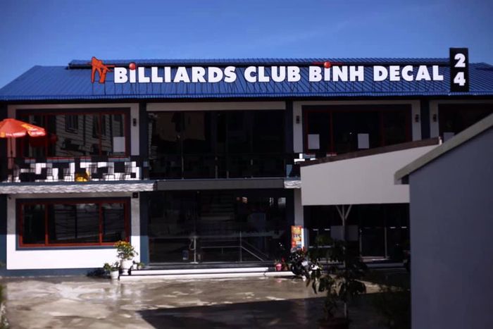 Không gian đa năng tại CLB Billiards Bình Decal
