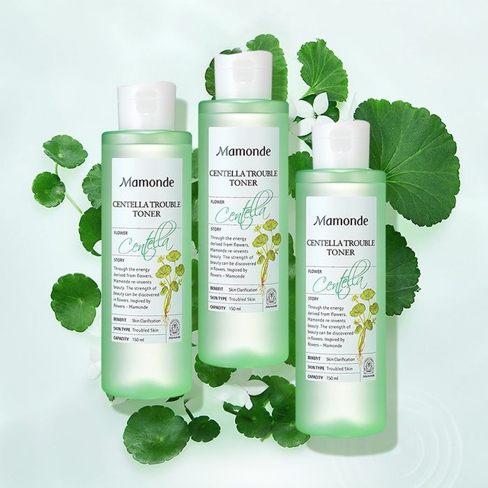 Hình ảnh chân thực Toner Rau Má Mamonde - góc nhìn cận cảnh