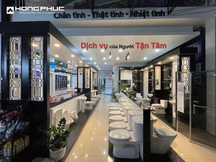 Không gian trưng bày đa dạng tại Hồng Phúc