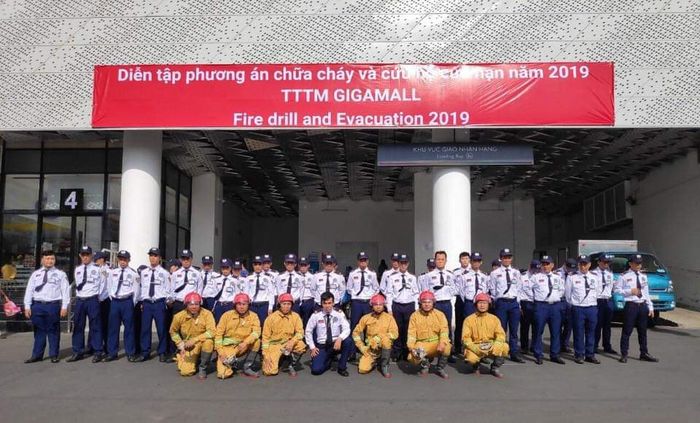 Hình ảnh đội ngũ bảo vệ yếu nhân chuyên nghiệp của Long Hải