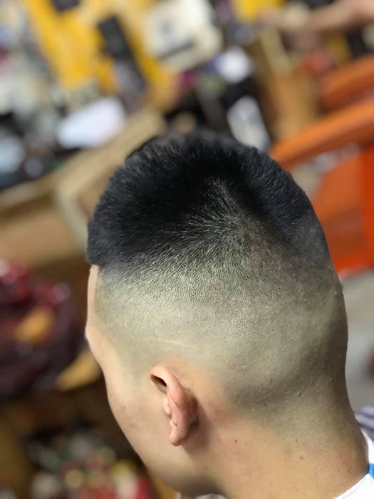 Tác phẩm nghệ thuật tóc nam tại Tùng Barber Huế