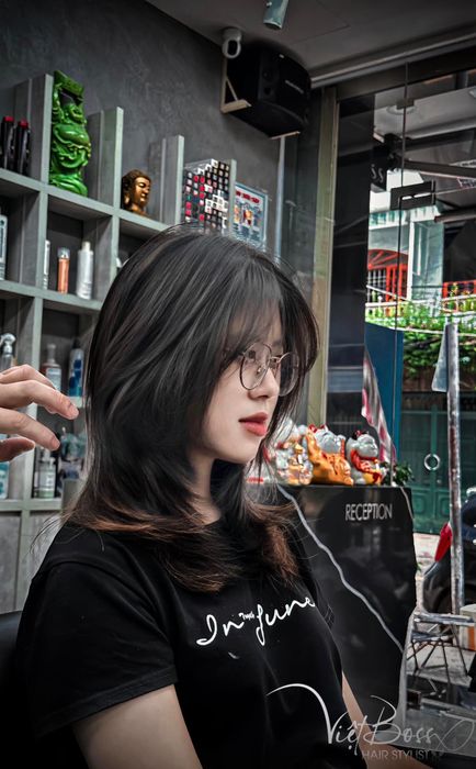 Hình ảnh thực tế các mẫu tóc layer đẹp tại Viet Boss Beauty Salon