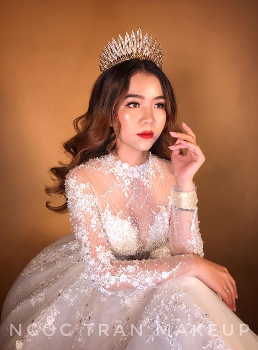 Trân Phạm Makeup – Vẻ đẹp nhẹ nhàng, thanh thoát
