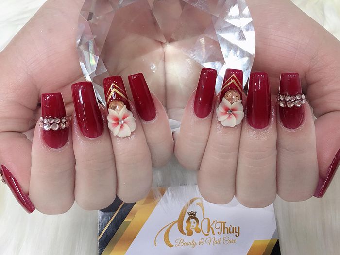 K'Thuỳ Nail – Bộ Sưu Tập Mẫu Nail Độc Đáo