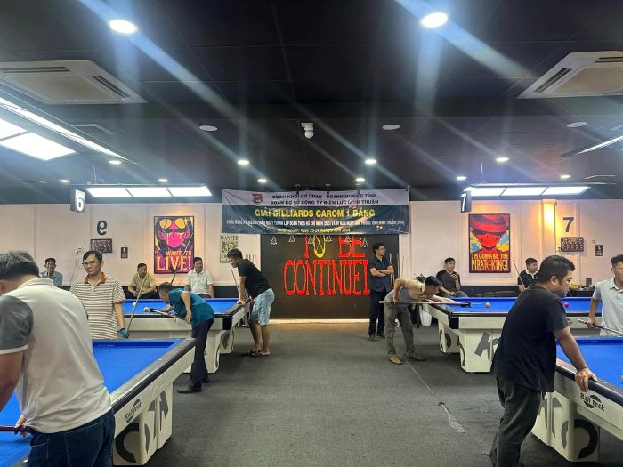 Không gian hiện đại tại 1.9.9X Billiards Club - Ảnh 1