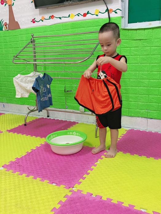 Giờ học sáng tạo tại Mầm Non EFIC Huế