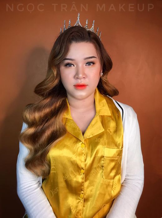Trân Phạm Makeup – Định nghĩa vẻ đẹp dịu dàng trong từng lớp trang điểm