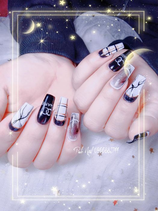 Pink Nail - Không Gian Ngọt Ngào Đầy Cảm Hứng