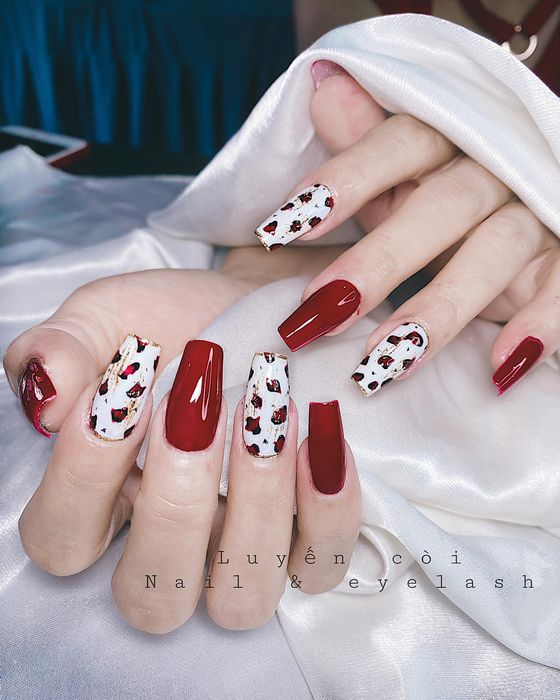 Những mẫu nail xuất sắc tại Luyến Còi Nail (Ảnh 1)