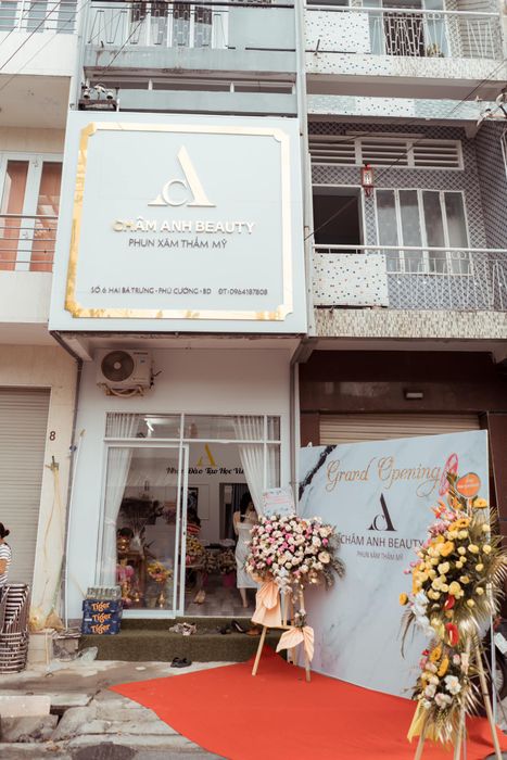 Hình ảnh thực tế quy trình điêu khắc chân mày tại Châm Anh Beauty
