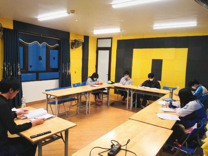 Hình ảnh 2: Hoạt động giảng dạy sôi nổi tại Kiến Vàng English