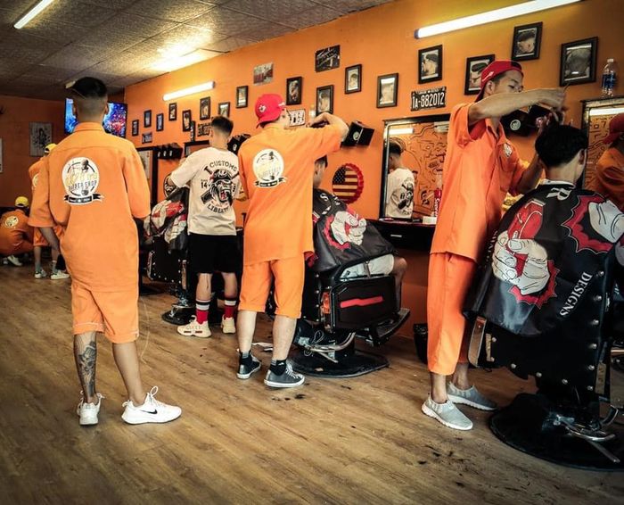 Hình ảnh thực tế lớp học tại WIN Barbershop