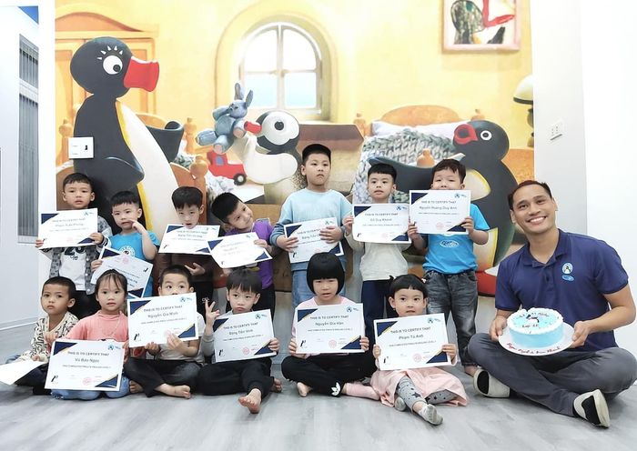 Pingu's English - Thế giới học tập đầy màu sắc cho trẻ