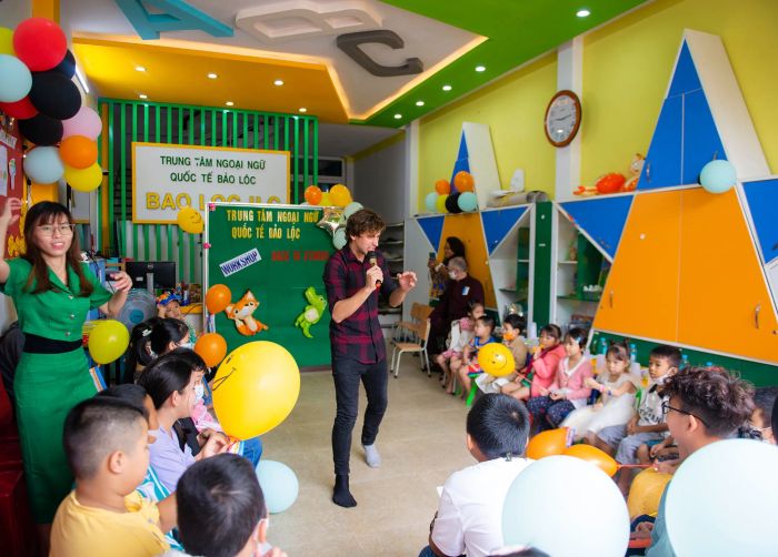 Hình ảnh không gian học tập hiện đại tại Trung Tâm Ngoại Ngữ Quốc Tế Bảo Lộc