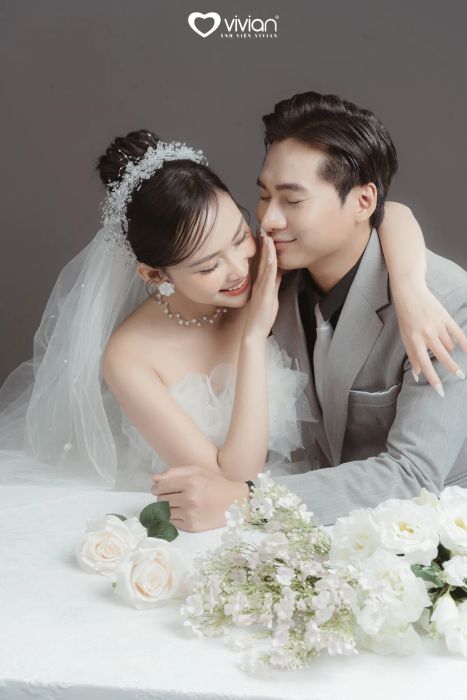 Ảnh Viện Áo Cưới Vivian - Những Khoảnh Khắc Tình Yêu Ngọt Ngào