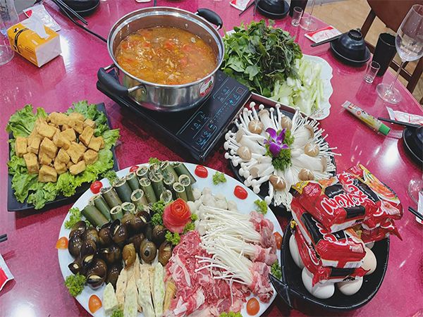 Lẩu hải sản tươi ngon đặc trưng tại 288 Restaurant - Ảnh 3