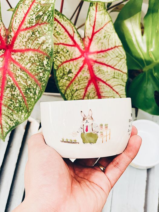 Góc trưng bày đầy nghệ thuật tại tiệm gốm Hiên Nhà
