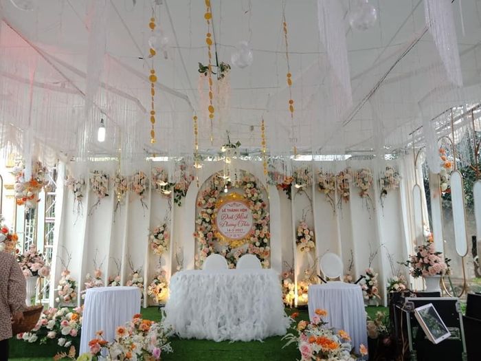 Không gian tiệc cưới sang trọng do Sự kiện Hoàng Thế thiết kế