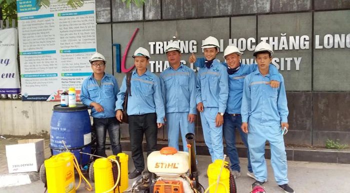 Hình ảnh hoạt động khử trùng của Kiểm Soát Dịch Hại Quốc Tế