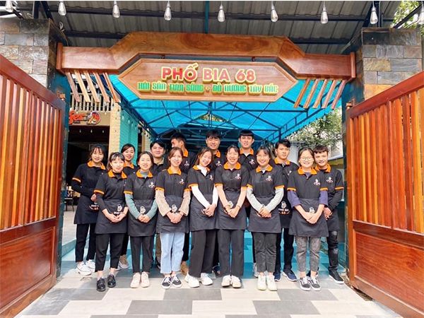 Phố Bia 68 - Thiên đường ẩm thực hải sản và đặc sản Tây Bắc - Ảnh 1