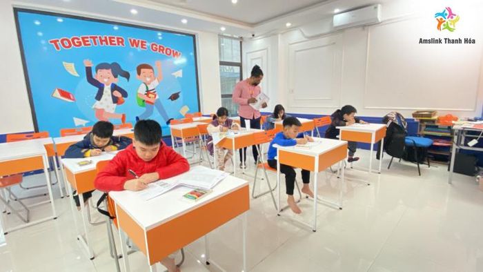 Hình ảnh hoạt động ngoại khóa tại Amslink