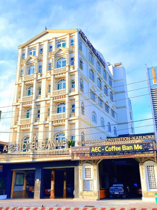 Khách Sạn AEC Ban Mê qua ống kính - không gian sang trọng đậm chất hiện đại