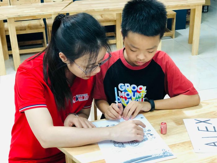 Hình ảnh lớp học GrapeSEED tại AI Smart English