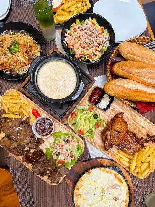 Món ngon đặc trưng của Bít Tết Ba Duy