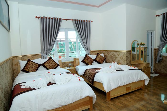 Khách Sạn AEC Ban Mê qua góc máy - không gian đẳng cấp với thiết kế tinh tế
