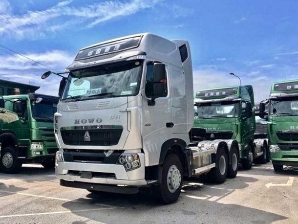 Hình ảnh chi tiết xe đầu kéo HOWO - Thiết kế mạnh mẽ đậm chất công nghiệp