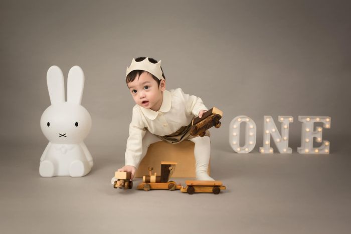 Ảnh mẫu 2 - May Studio: Khoảnh khắc tỏa sáng