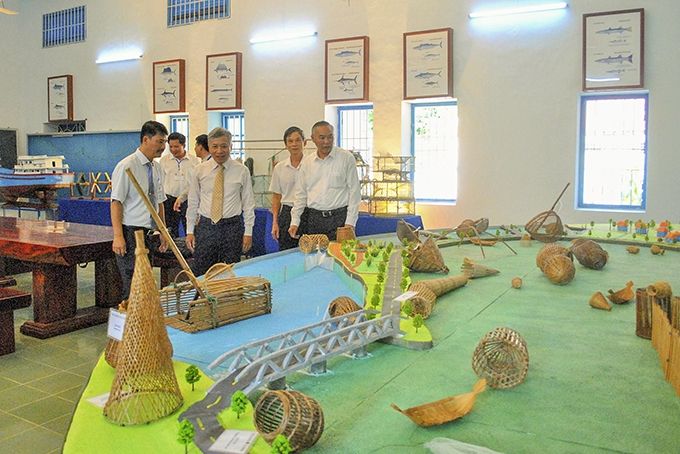 Bảo tàng Ngư cụ qua ống kính - Bộ sưu tập ngư cụ truyền thống