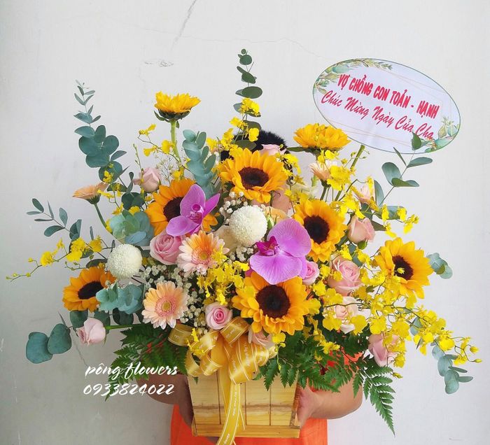 Hình ảnh 1: Những tác phẩm hoa thanh lịch tại Ping Pông Flowers