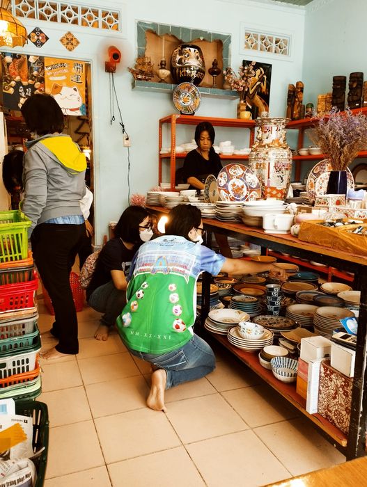 Chuông Xanh Store - Bộ sưu tập gốm sứ Nhật Bản qua những góc ảnh đầy nghệ thuật