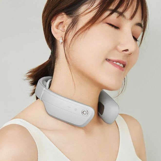 Hình ảnh demo sử dụng máy massage Momoda SX331