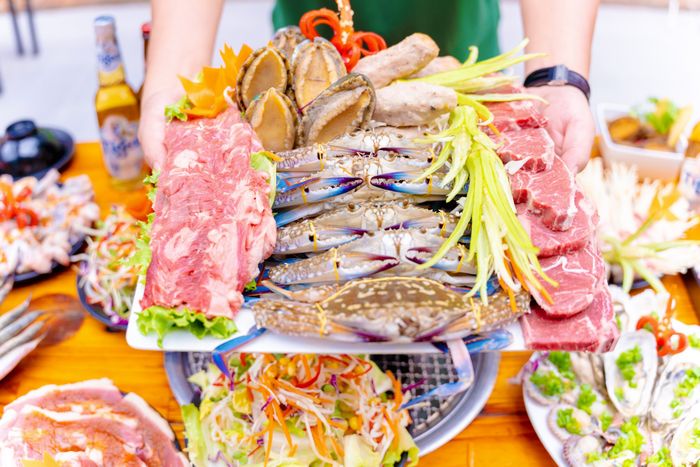 Bữa tiệc BBQ hảo hạng tại WOW Buffet