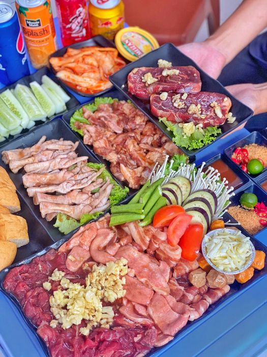 Món ăn tại nhà hàng - Ảnh 1