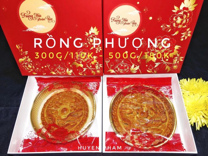 Hình ảnh hộp quà bánh trung thu sang trọng từ Huyen Pham