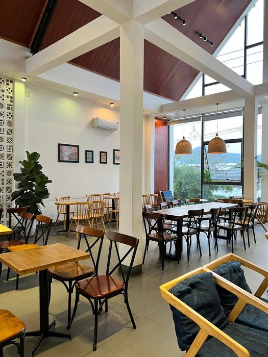 Map Bistro Cafe - Không gian sống ảo đầy phong cách
