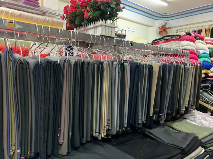 Không gian sang trọng tại Shop Vải Thanh Thủy