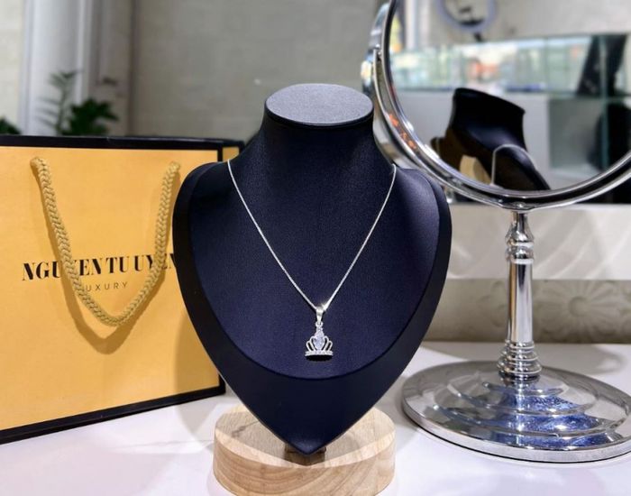 Trang Sức Bạc Cao Cấp - Nguyễn Tú Uyên Luxury hình ảnh 1