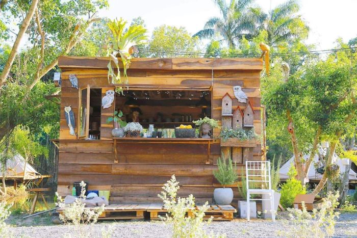 Góc sống ảo đẹp mê tại Cốm Camp