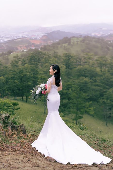 BST váy cưới lộng lẫy tại REMY Wedding House
